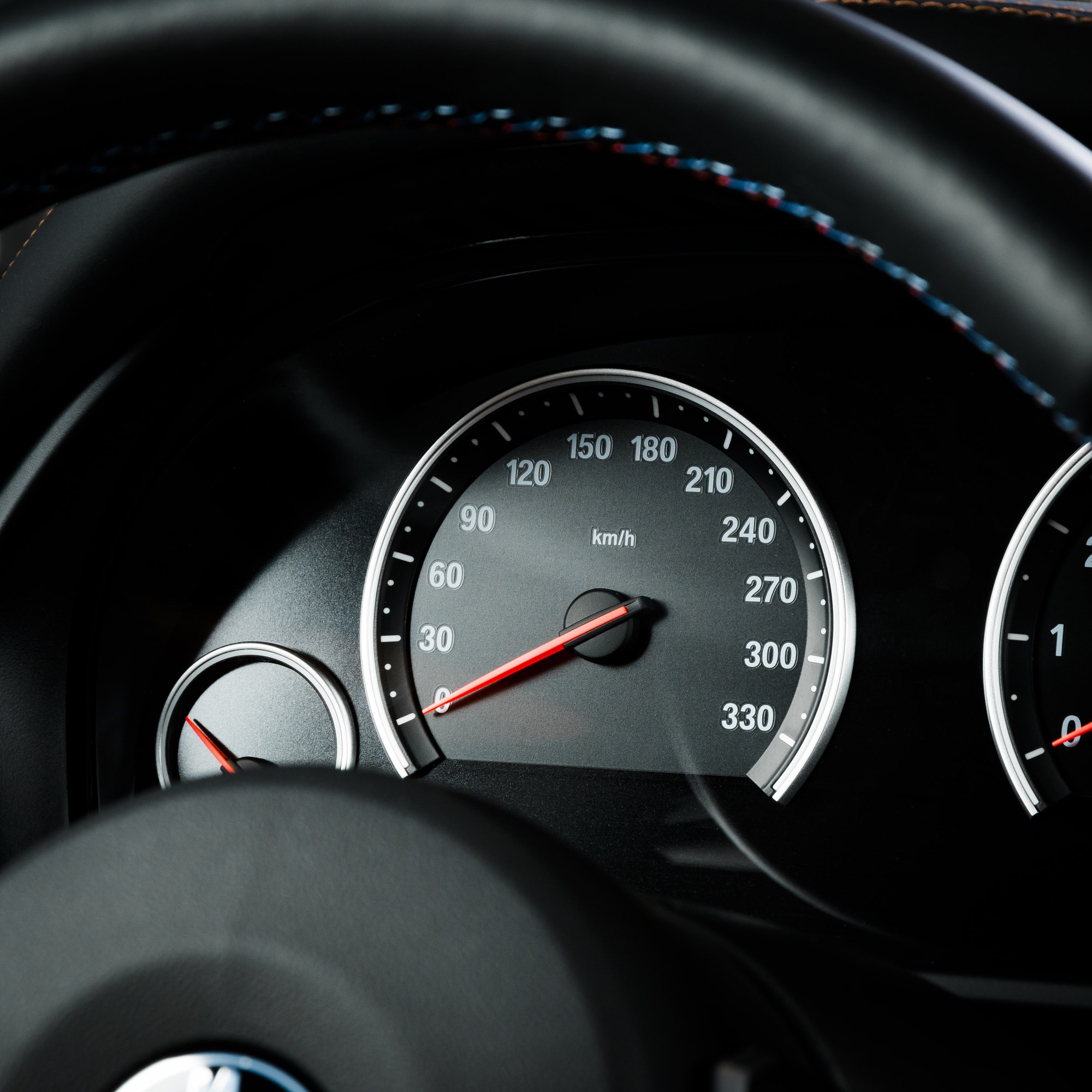 speedometer-details.jpg